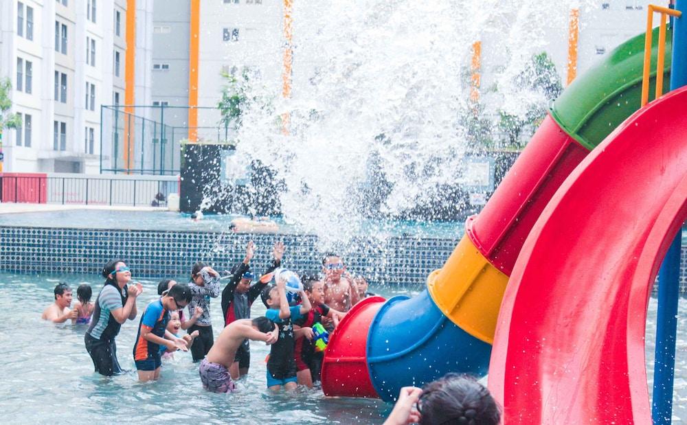 Vega Hotel Gading Serpong Eksteriør billede