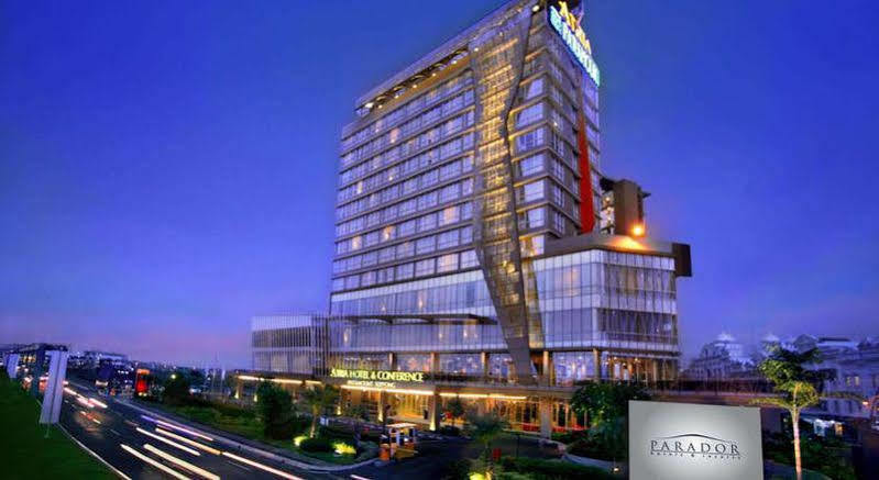 Vega Hotel Gading Serpong Eksteriør billede