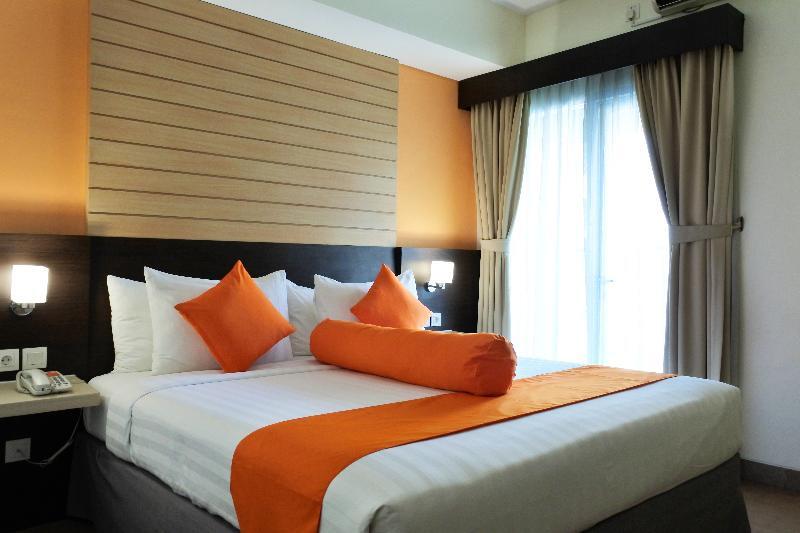 Vega Hotel Gading Serpong Eksteriør billede